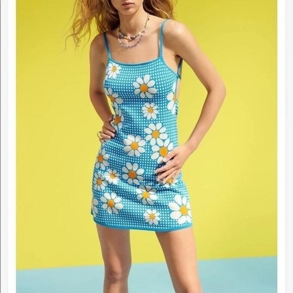 Zara Blue Gingham Daisy Knit Mini Dress Size Large - Picture 3 of 12
